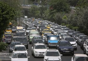 بارش باران و موج سفرهای نوروزی/ ترافیک سنگین در جاده‌های ۱۴ استان