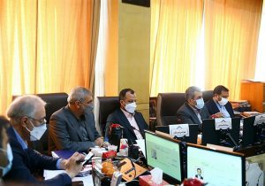 بررسی وضعیت بازار ارز و طلا در کمیسیون اقتصادی