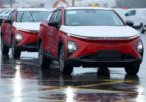 بلاتکلیفی آخرین مرحله عرضه خودروهای وارداتی