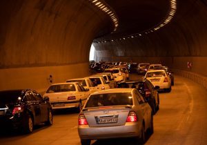 ترافیک سنگین در جاده‌های شمالی/ هشدار به مسافران: جاده‌ها برفی و بارانی است