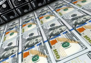 چالش‌های جدید هژمونی دلار؛ آیا ارز آمریکا همچنان بی‌رقیب خواهد ماند؟