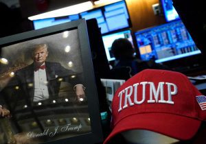 چرخش بازارها روی انگشت ترامپ؛ سرنوشت دلار در هاله‌ای از ابهام