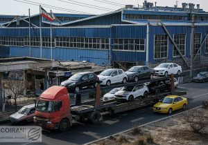 ایران خودرو از خجالت سایپا در آمد / بازار خودرو با نگرانی اخبار را دنبال می کند