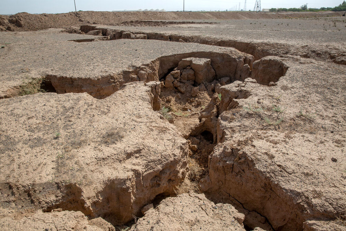 تهران در لبه‌ی ترک؛عملیات نجات پایتخت از فرونشست آغاز شده است؟