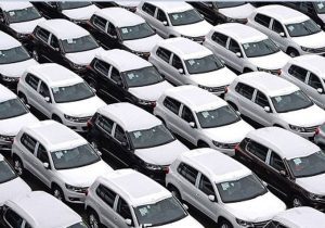 خودروهای وارداتی در مسیر جدید فروش/ ترس و لرز به جان خریداران خودروهای خارجی افتاد