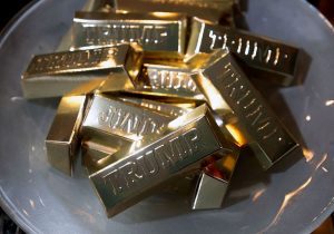 سرخ‌پوشی طلا و سکه در روز رکوردشکنی طلای جهانی / بورس به سرعت‌گیر رسید