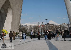 هوای تهران گرم‌تر می‌شود/ هشدار باد شدید و رعد و برق در ارتفاعات