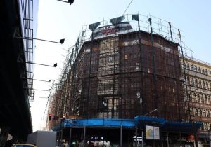 پاساژی روی مرز خطر؛ علاءالدین هنوز ایمن نیست!