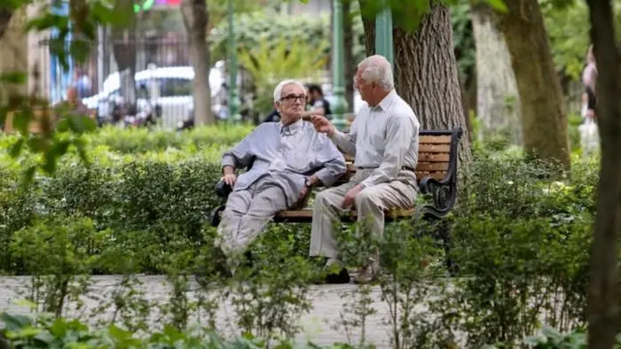 پاداش ۱۴۰۲ پرداخت نشد | بازنشستگان به اعتراض برخاستند