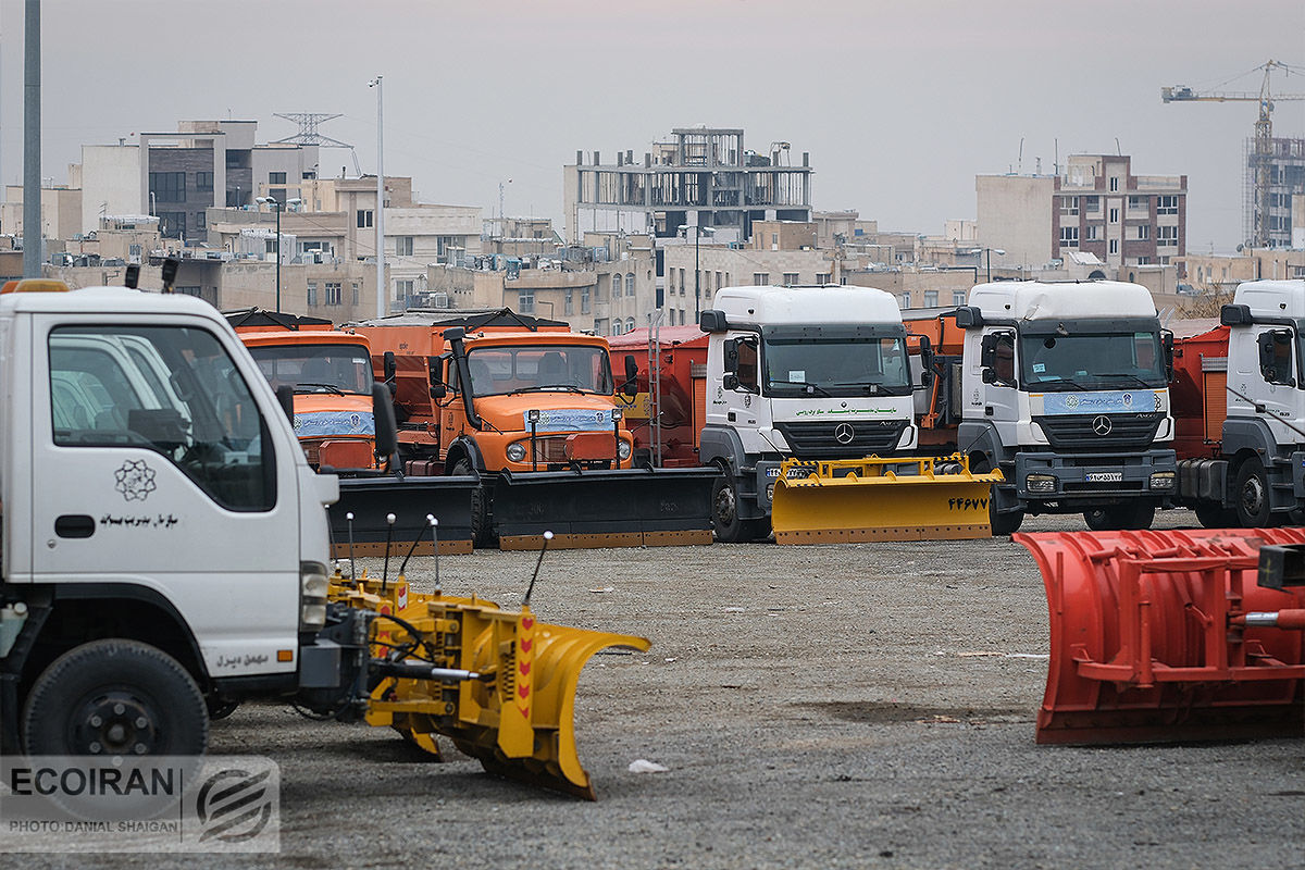 ۷۳ هزار پروژه نیمه‌تمام روی دست دولت