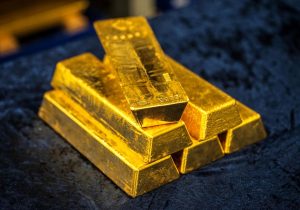 تاثیر تنش‌های خاورمیانه بر فلز زرد؛ طلای جهانی از صعود بازماند