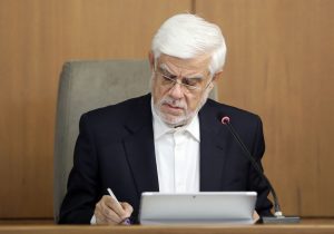 تماس تلفنی عارف با استاندار فارس؛ درخواست رسیدگی فوری به مصدومان حادثه کوار