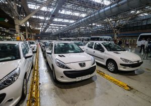 کارگران ایران‌خودرو چقدر حقوق می‌گیرند؟