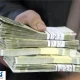 بیمه زنان و دانشجویان رایگان شد  ؛ مادران از دولت حقوق بگیرند
