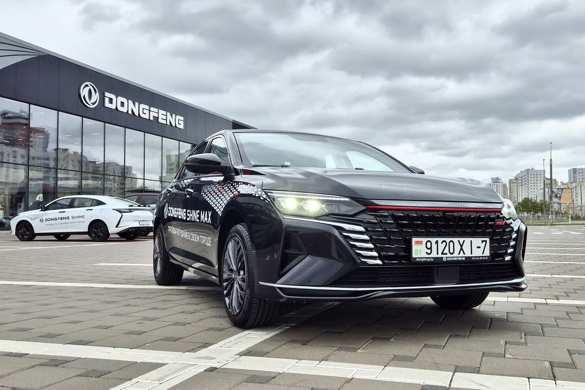 ۴ خودرو وارداتی که باعث شکست ایران خودرو شد