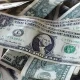 ۳۵۰ هزار تومان اختلاف در هر ۱۰۰ دلار | سوءاستفاده از تفاوت دلار سفید و آبی در بازار آزاد