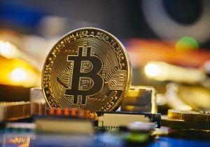 کاهش ۴ درصدی هش‌ریت بیت کوین در دسامبر