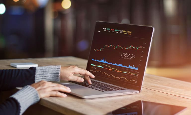 لپ تاپ مناسب برای ترید