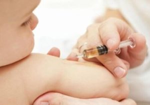 انجام مرحله تکمیلی عملیات ایمن سازی فلج اطفال در کشور از ۲۵ تا ۲۷ بهمن