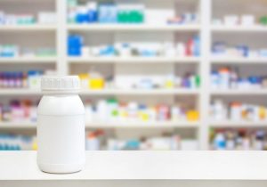 تعیین تکلیف «ارز ترجیحی دارو» در نشست با پزشکیان