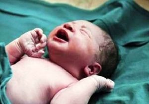 نسخه طب ایرانی برای تولد نوزاد سالم؛ مادران باردار چه بخورند؟