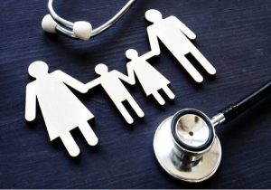 پایش روزانه اجرای پزشکی خانواده در ۶۴ شهر با حضور وزیر بهداشت