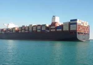 فوری/ عبور کشتی فرانسوی از تنگه هرمز تایید شد