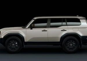 نوسان قیمت‌های عجیب در بازار خودرو / این خودرو ظرف یک روز ۵ میلیارد تومان افزایش یافت