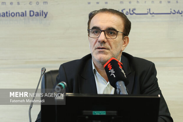 رئیسزاده: تعلل در اجرای امضای الکترونیک نسخ قابل پیگرد است