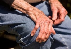 مشکل هورمون درمانی برای بیماران جراحی مفصل زانو