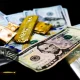 قیمت طلا و دلار امروز دوشنبه 22تیر/ کاهش قیمت طلا، افزایش قیمت دلار + جدول