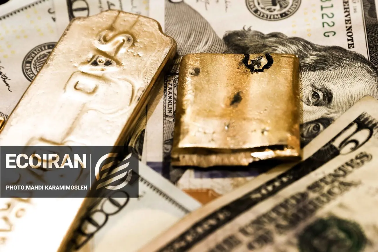 قیمت طلا، دلار و سکه امروز دوشنبه ۲۲تیر/ کاهش قیمت طلا، افزایش نرخ دلار + جدول