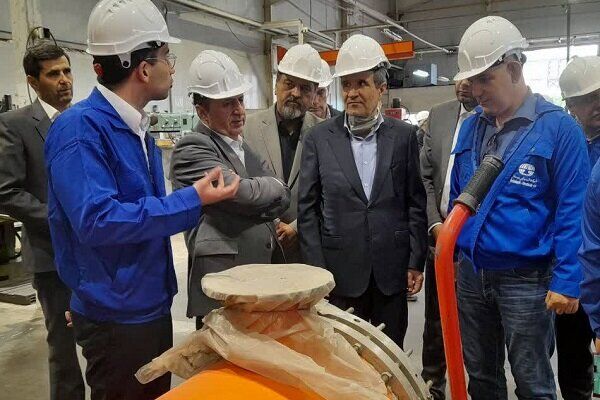 معاون وزیر صمت از واحدهای تولیدی قزوین بازدید کرد